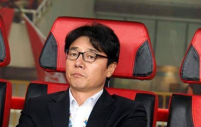 “十二年就这么过去啦，你们都长大了对吧？