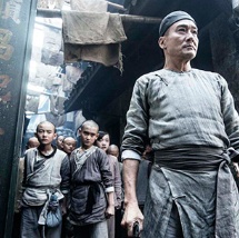 这一决定宣告了持续三个月的好莱坞世纪并购战迎来重大转折，也标志着流媒体行业竞争进入新阶段。